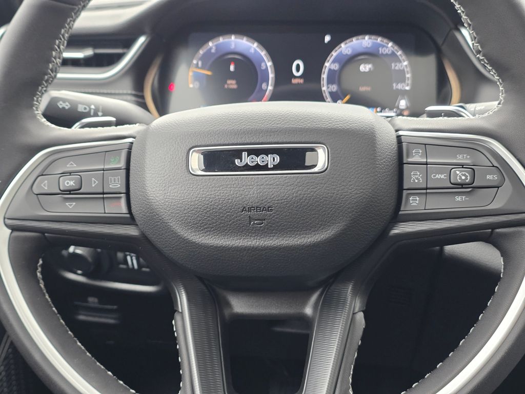 2025 Jeep Grand Cherokee Altitude - Photo 18