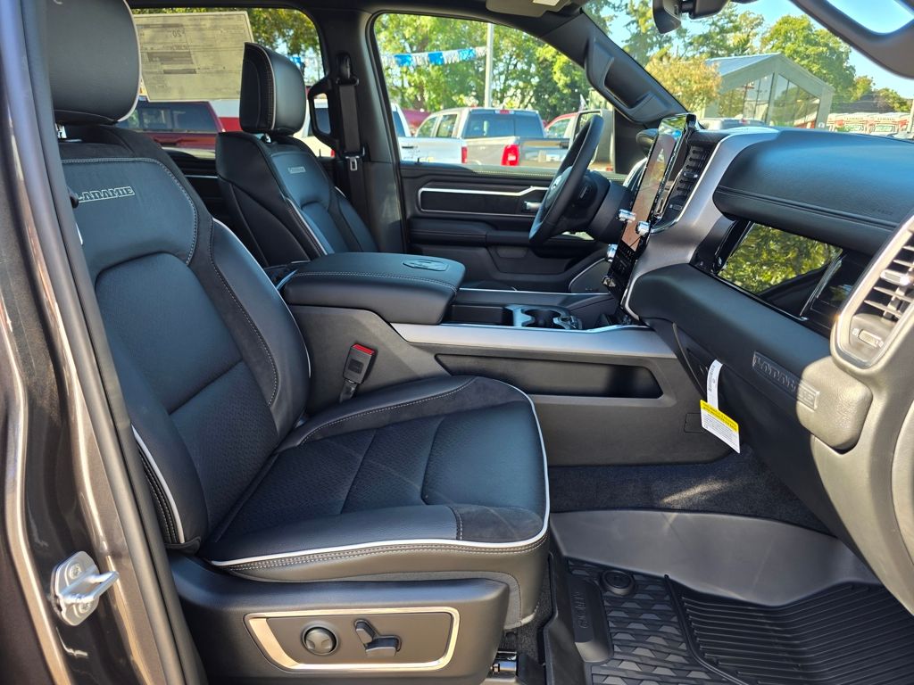 2026 RAM 1500 Laramie - Photo 27