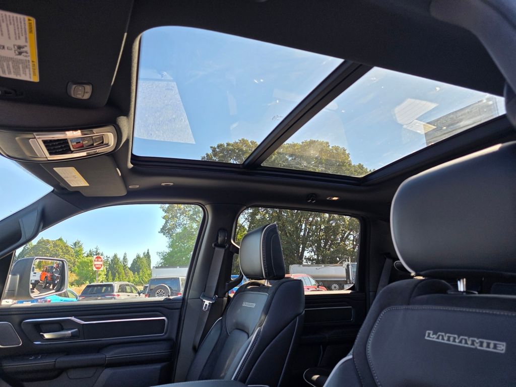 2026 RAM 1500 Laramie - Photo 26