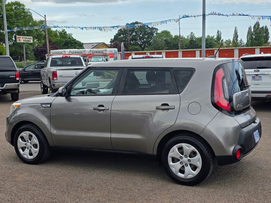 Used 2015 Kia Soul Base with VIN KNDJN2A26F7231034 for sale in Corvallis, OR