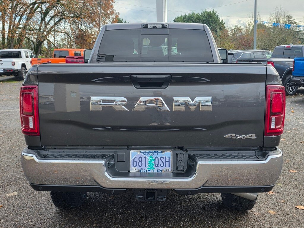 2025 Ram 3500 Tradesman photo 4