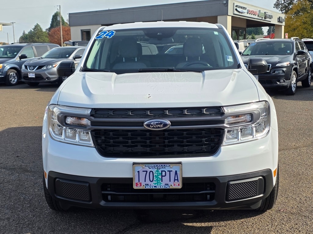 2024 Ford Maverick XLT photo 3