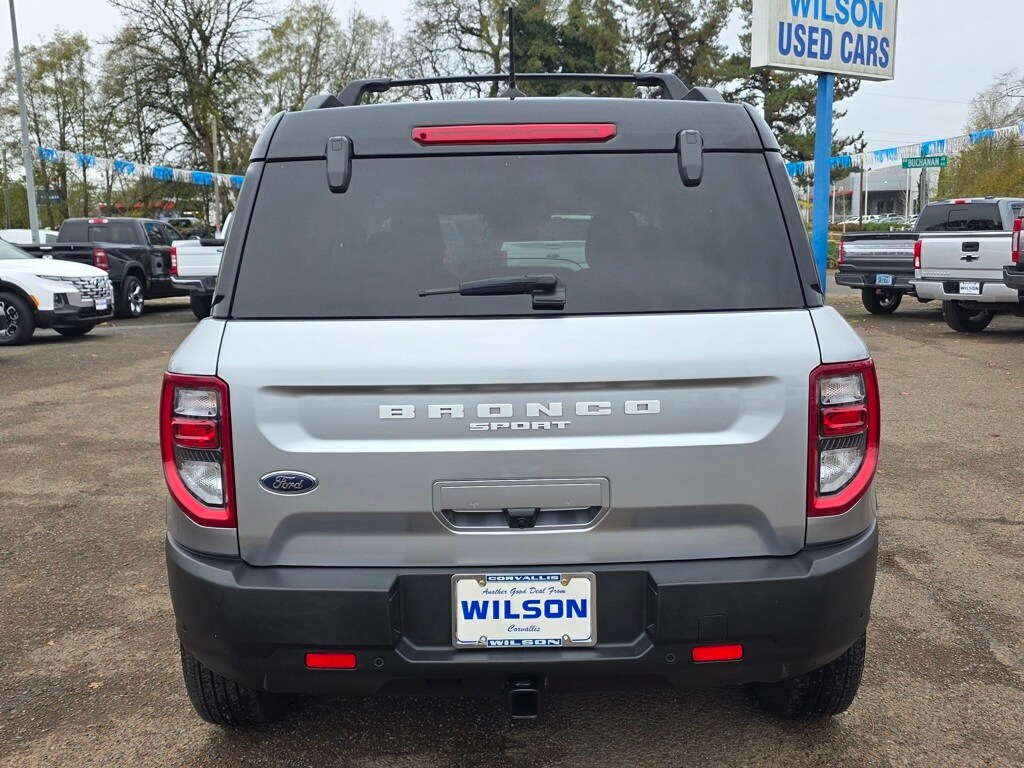 2022 Ford Bronco Sport Outer Banks photo 2