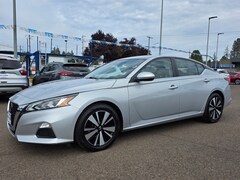 2021 Nissan Altima 2.5 SV Sedan