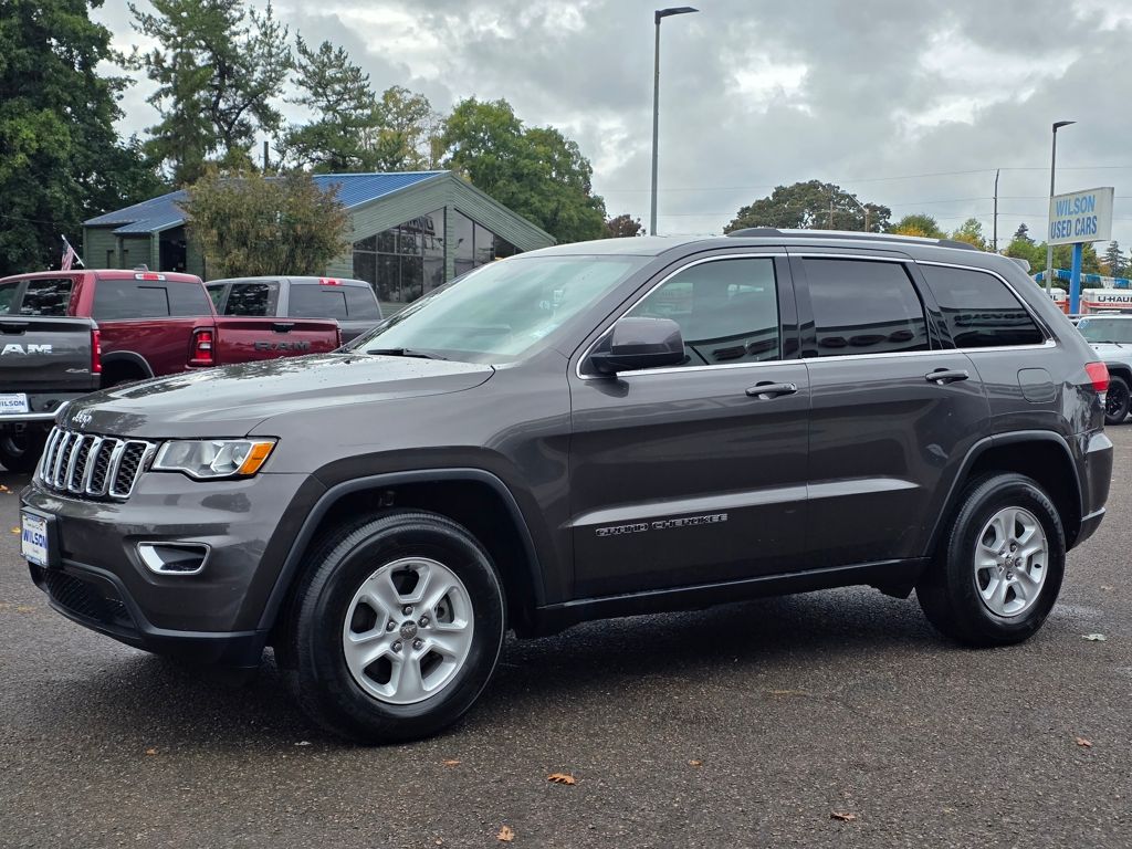 2017 Jeep Grand Cherokee Laredo SUV