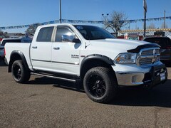 2017 Ram 1500 Laramie Truck