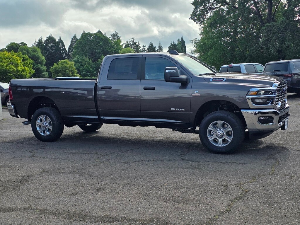 2025 Ram 2500 Big Horn photo 2