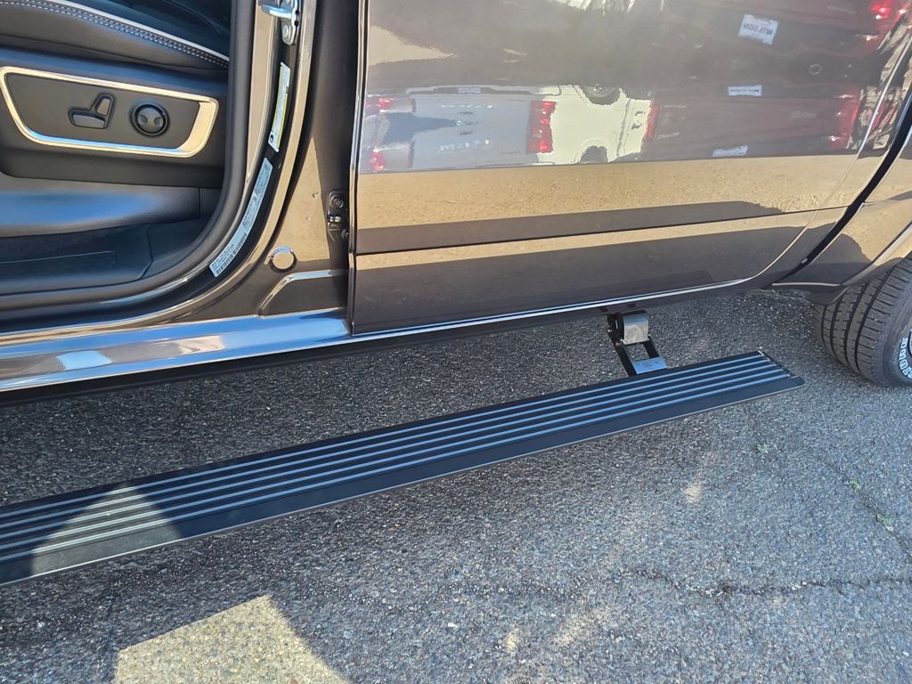2026 RAM 1500 Laramie - Photo 29