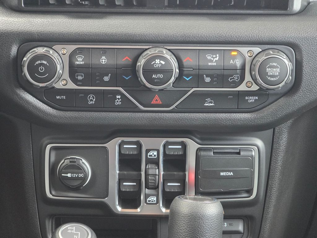 2025 Jeep Gladiator Sport S - Photo 13