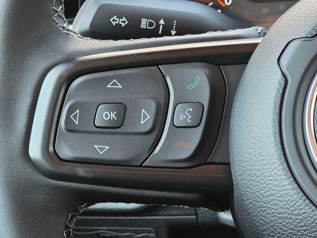 2025 Jeep Wrangler 4-Door Willys - Photo 14