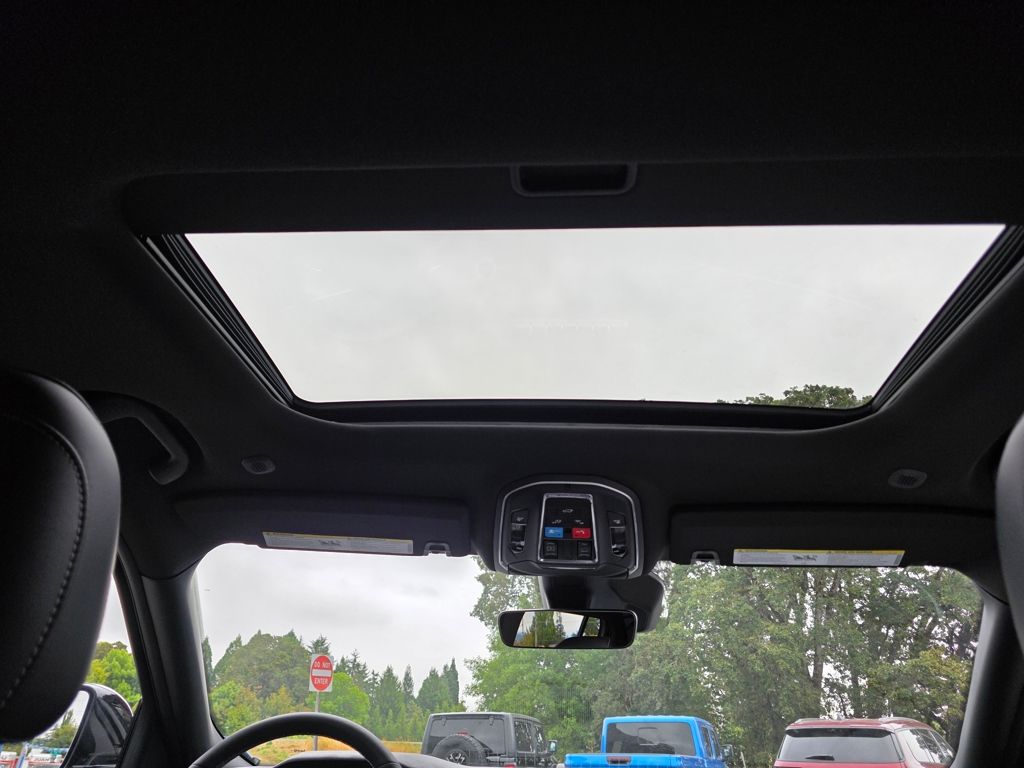 2025 Jeep Grand Cherokee Altitude - Photo 22