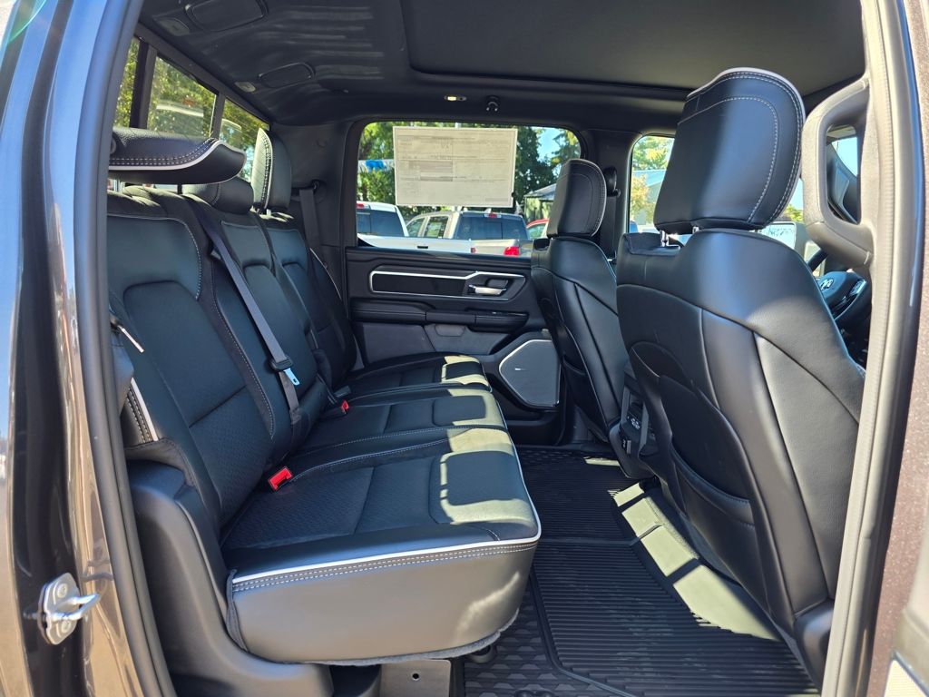 2026 RAM 1500 Laramie - Photo 24