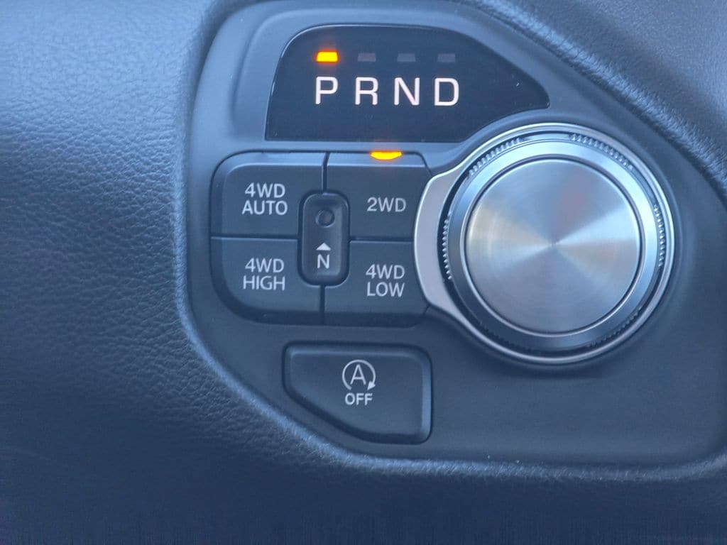 2026 RAM 1500 Laramie - Photo 18