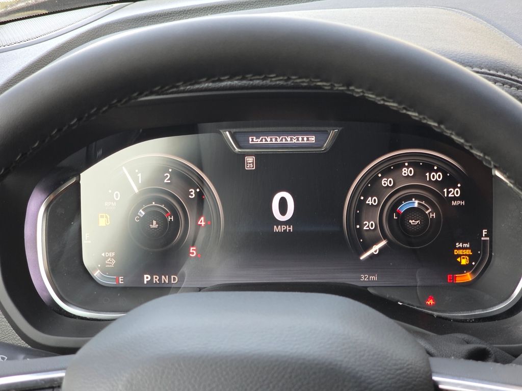 2025 RAM 3500 Laramie - Photo 21