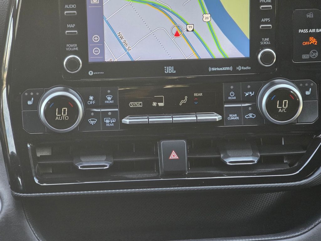 2021 Toyota Highlander XSE - Photo 15