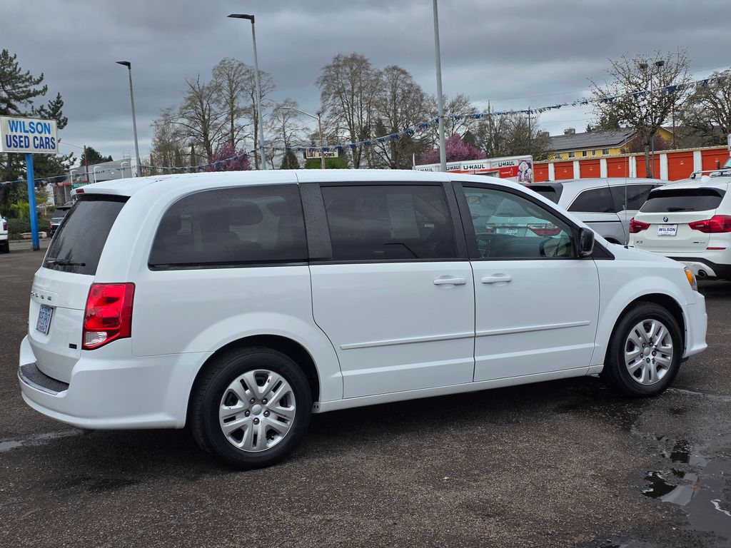 Used 2016 Dodge Grand Caravan SE with VIN 2C4RDGBG0GR114613 for sale in Corvallis, OR