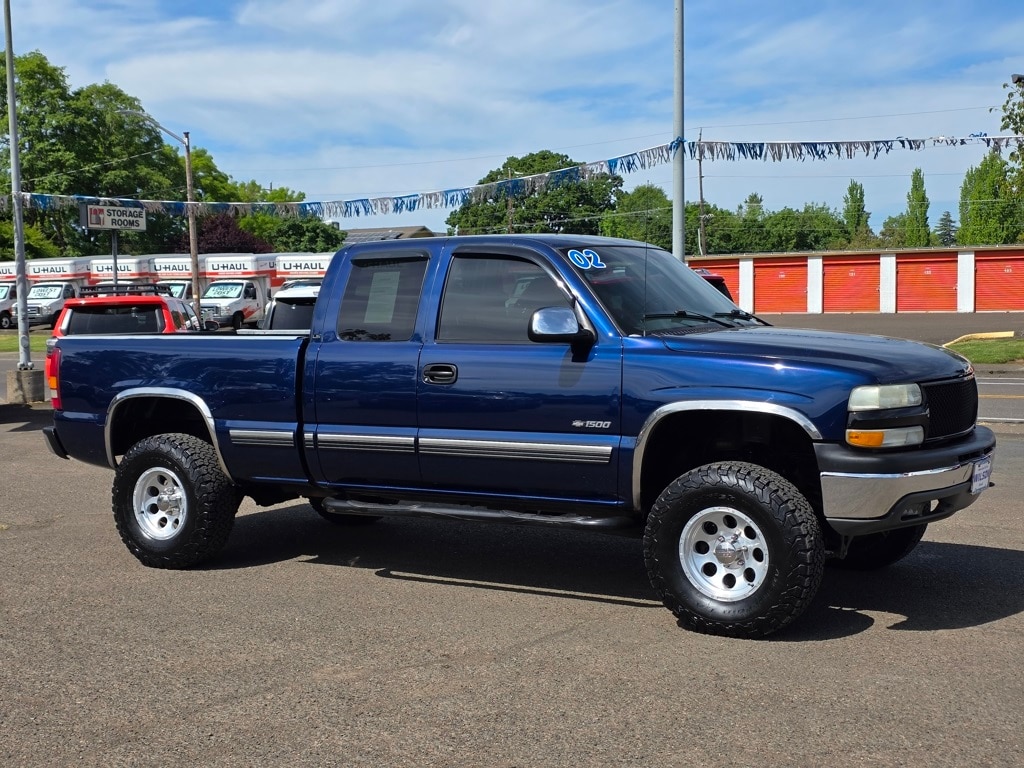 Used 2002 Chevrolet Silverado 1500 LS with VIN 2GCEK19T721350722 for sale in Corvallis, OR