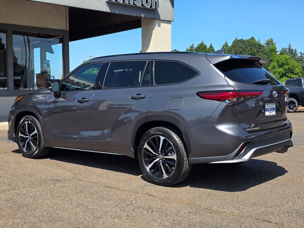2021 Toyota Highlander XSE - Photo 36