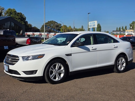 2016 Ford Taurus SE Sedan