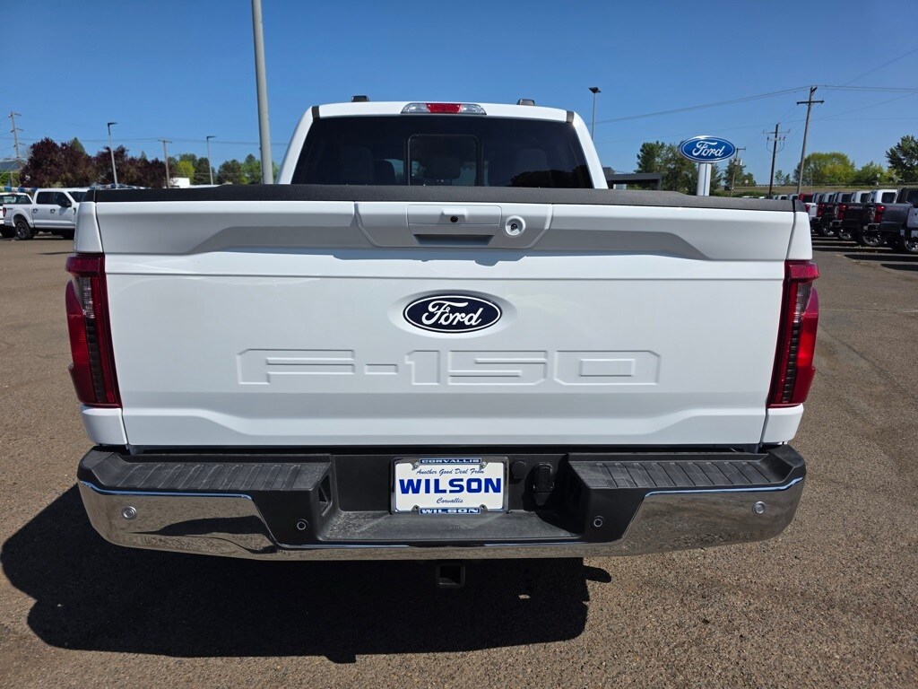 2025 Ford F-150 XLT photo 4