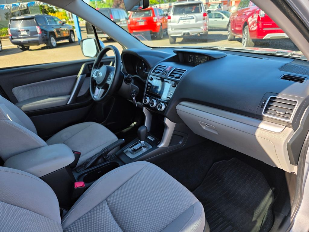 2018 Subaru Forester Premium - Photo 24