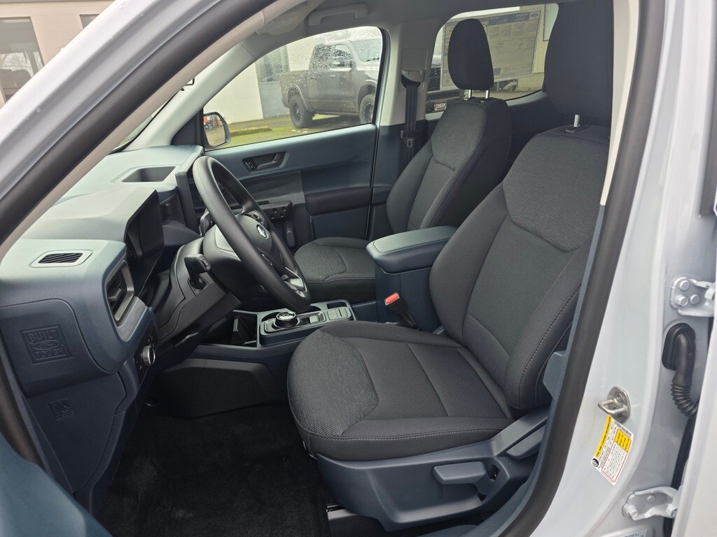 2026 Ford Maverick XL photo 4