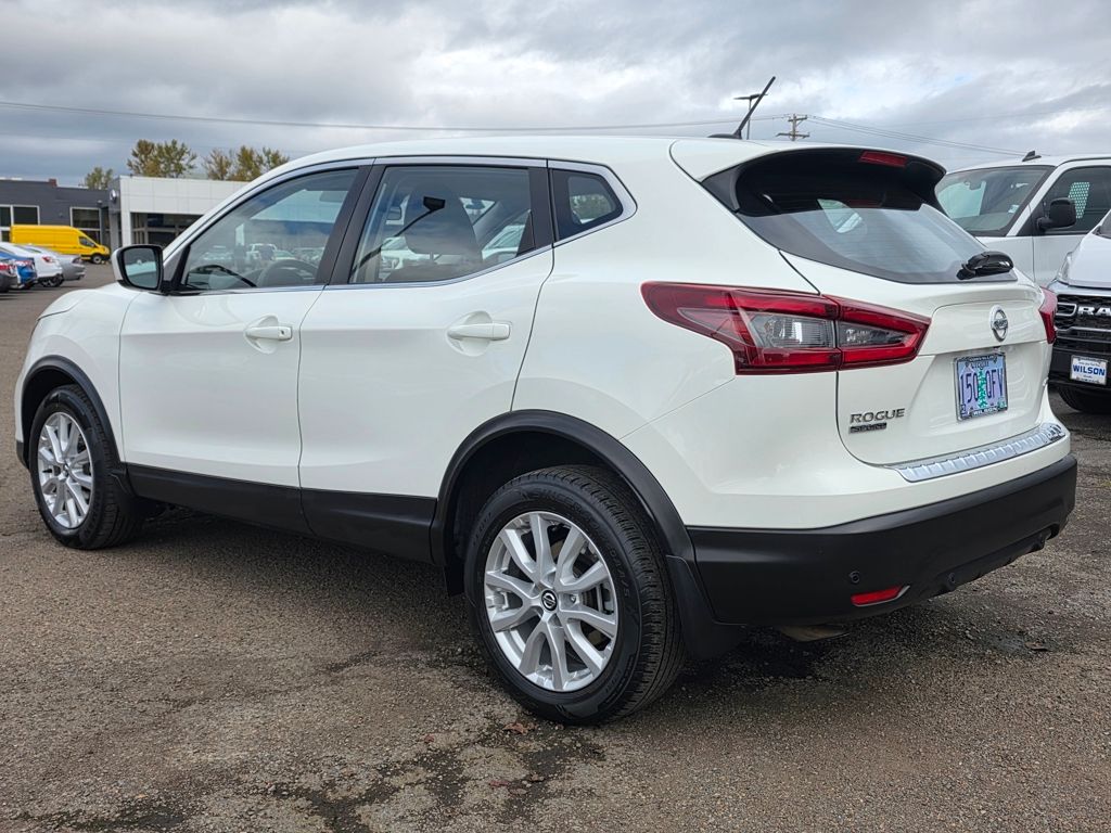 2022 Nissan Rogue Sport S - Photo 28