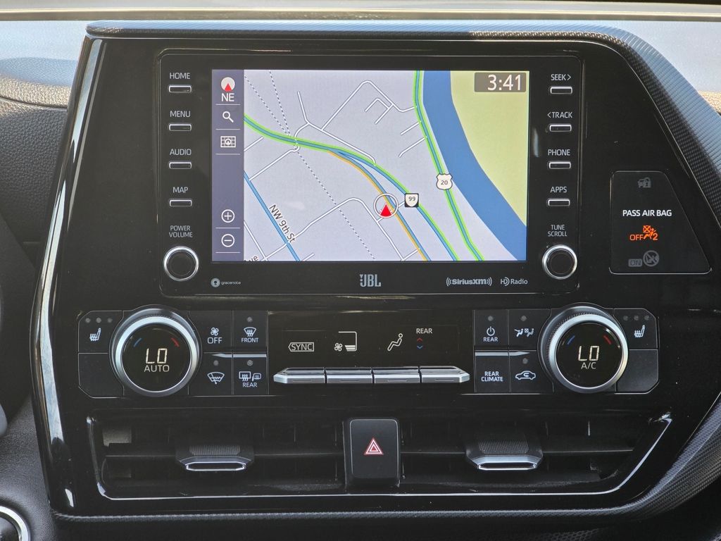 2021 Toyota Highlander XSE - Photo 12