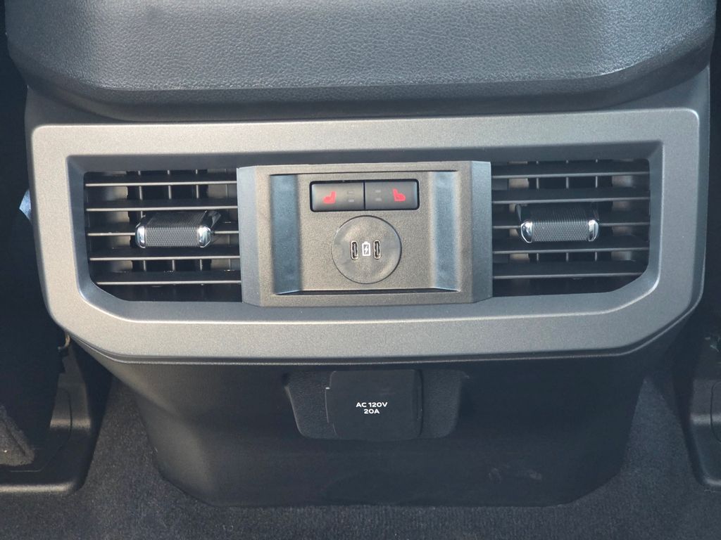 2025 Ford F-350 Super Duty Lariat - Photo 19