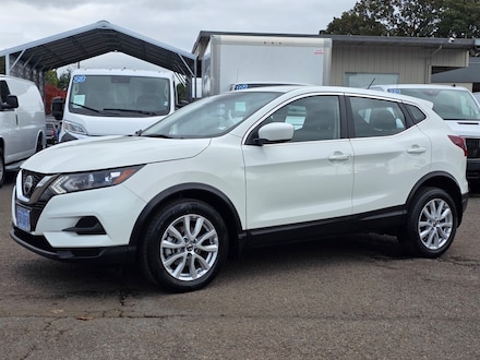 2022 Nissan Rogue Sport S SUV