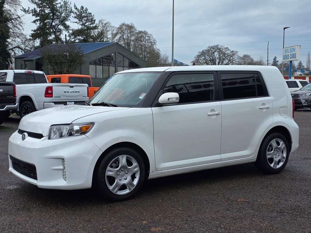 2015 Scion xB Base's photo