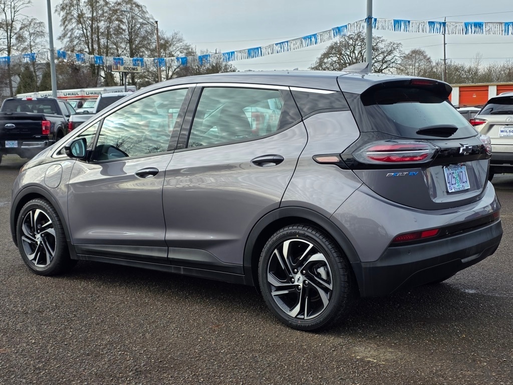 Used 2022 Chevrolet Bolt EV 2LT with VIN 1G1FX6S05N4115045 for sale in Corvallis, OR