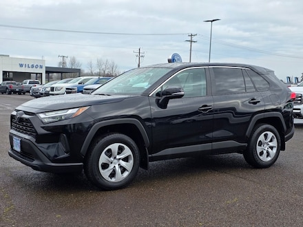 2024 Toyota RAV4 LE SUV
