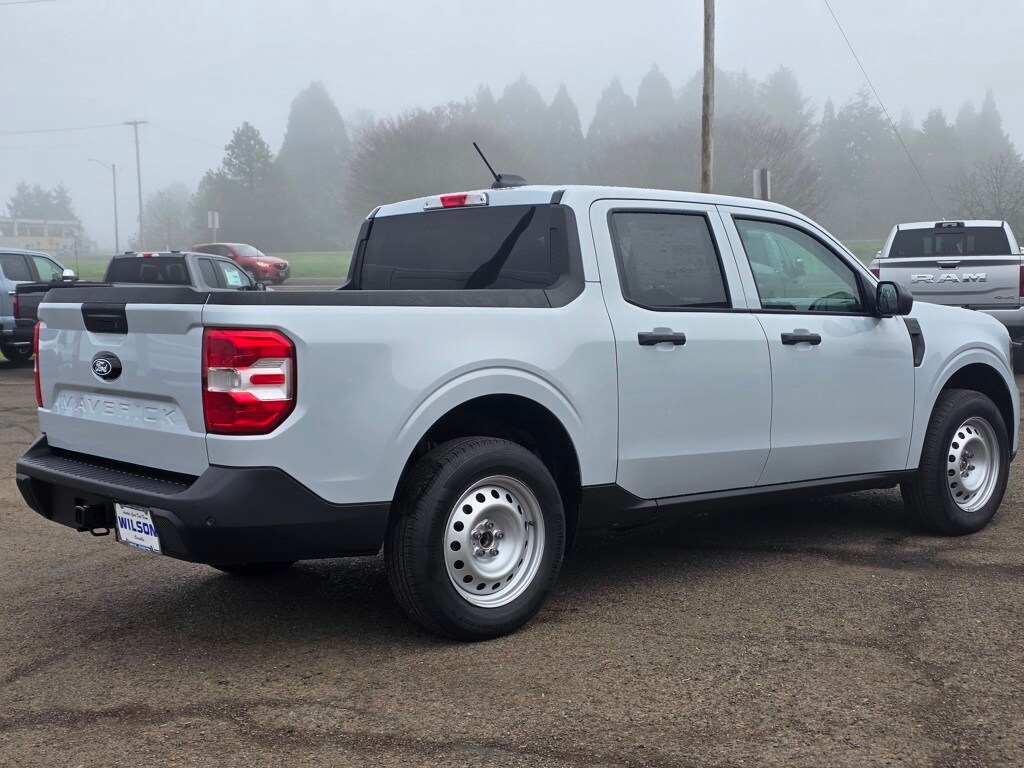 2026 Ford Maverick XL photo 2