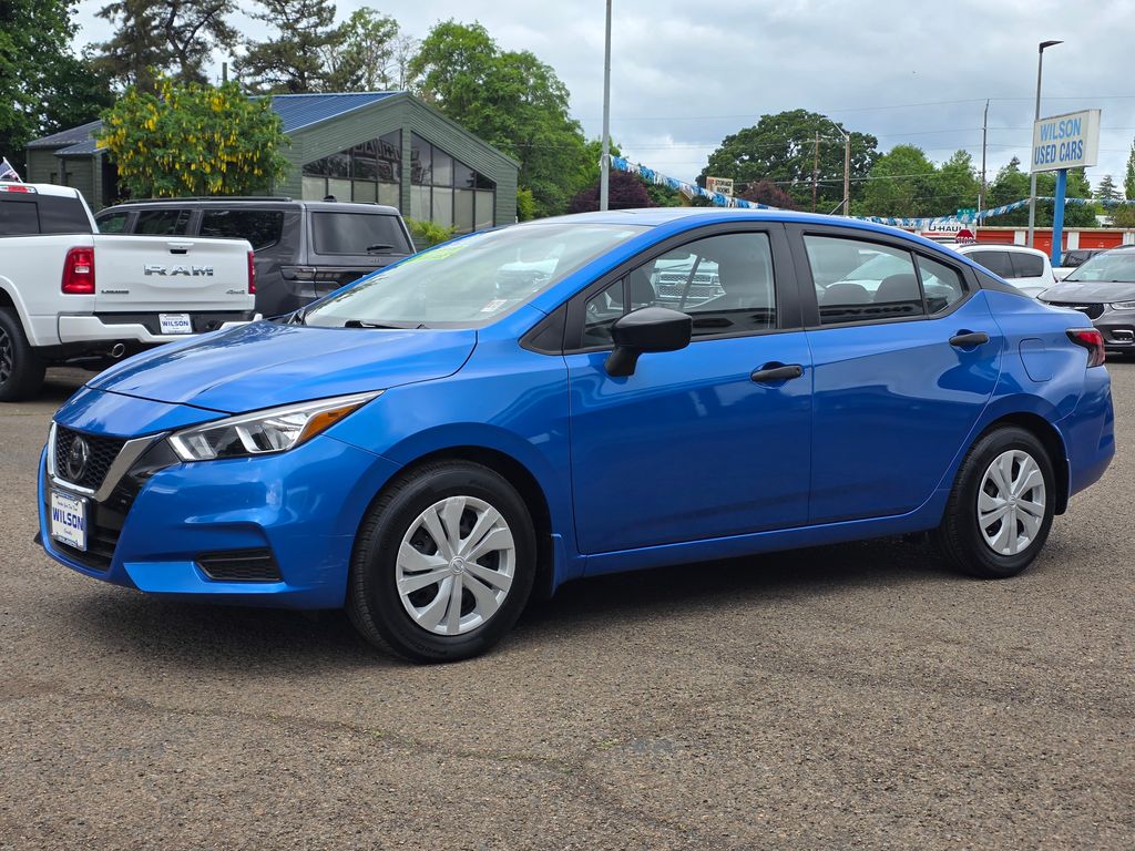 2022 Nissan Versa 1.6 S CVT's photo