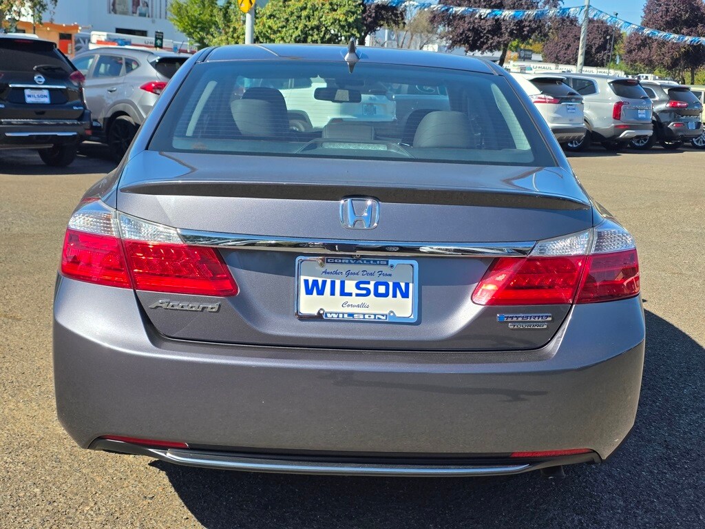 2015 Honda Accord Hybrid Touring photo 4