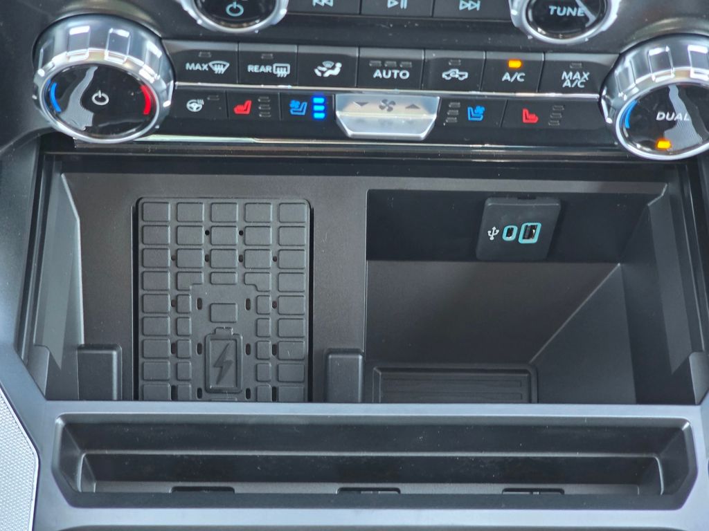 2025 Ford F-350 Super Duty Lariat - Photo 18