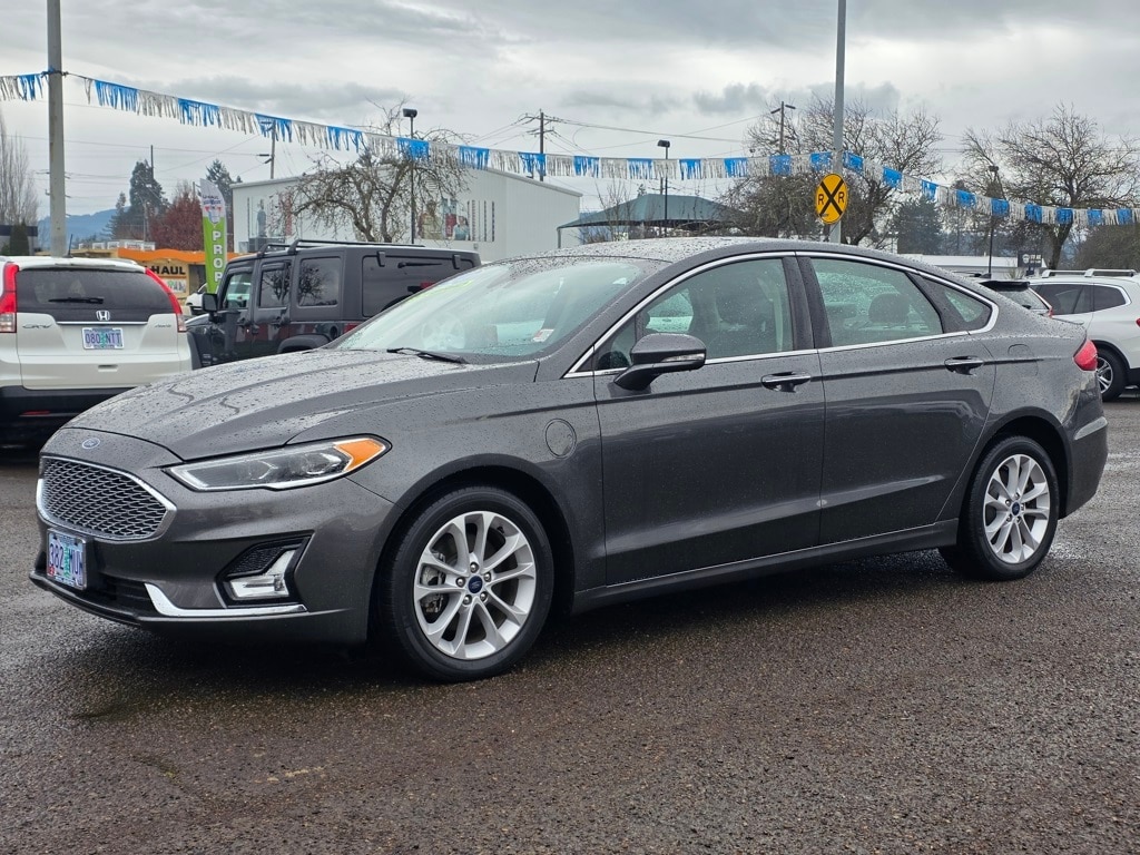 2020 Ford Fusion Energi Titanium