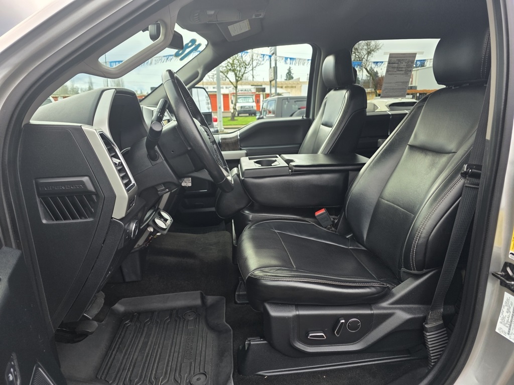 2018 Ford F-350 photo 4