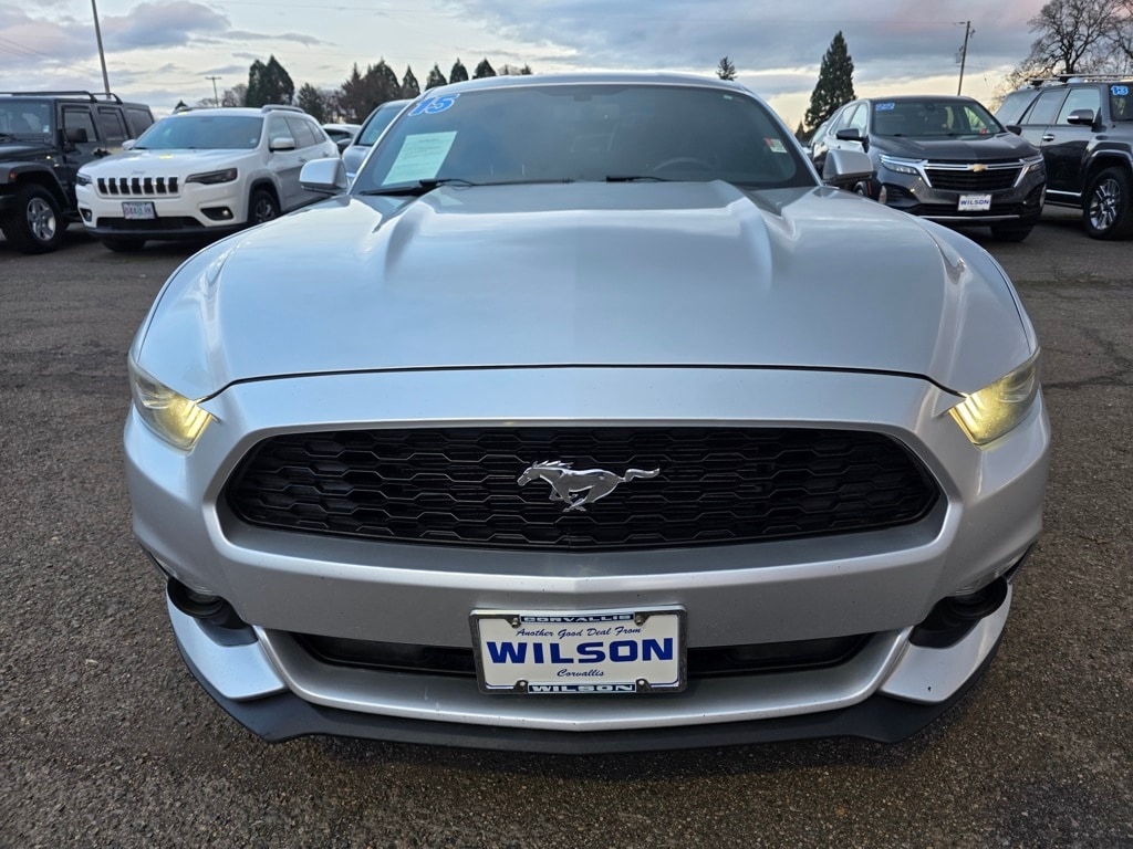 Used 2015 Ford Mustang V6 Coupe