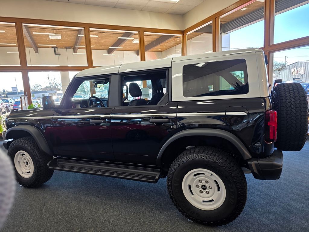 2025 Ford Bronco 4-Door Heritage Editon - Photo 24
