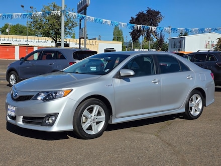 2014 Toyota Camry Hybrid SE Limited Edition Sedan