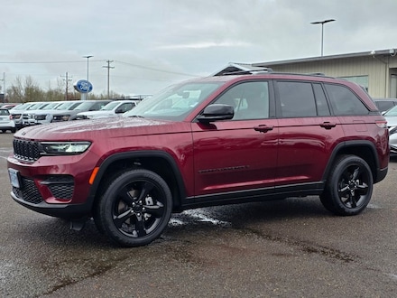 2023 Jeep Grand Cherokee Altitude SUV