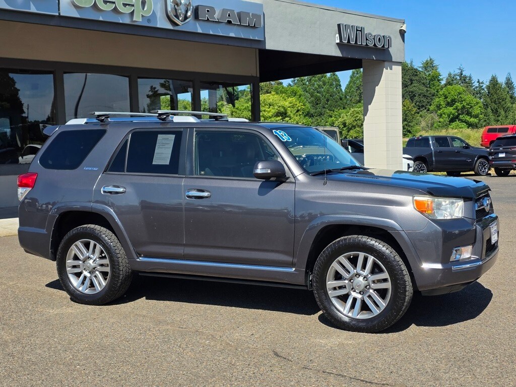2013 Toyota 4Runner Limited photo 2