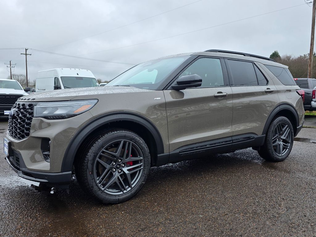 2026 Ford Explorer ST-LINE 4WD's photo
