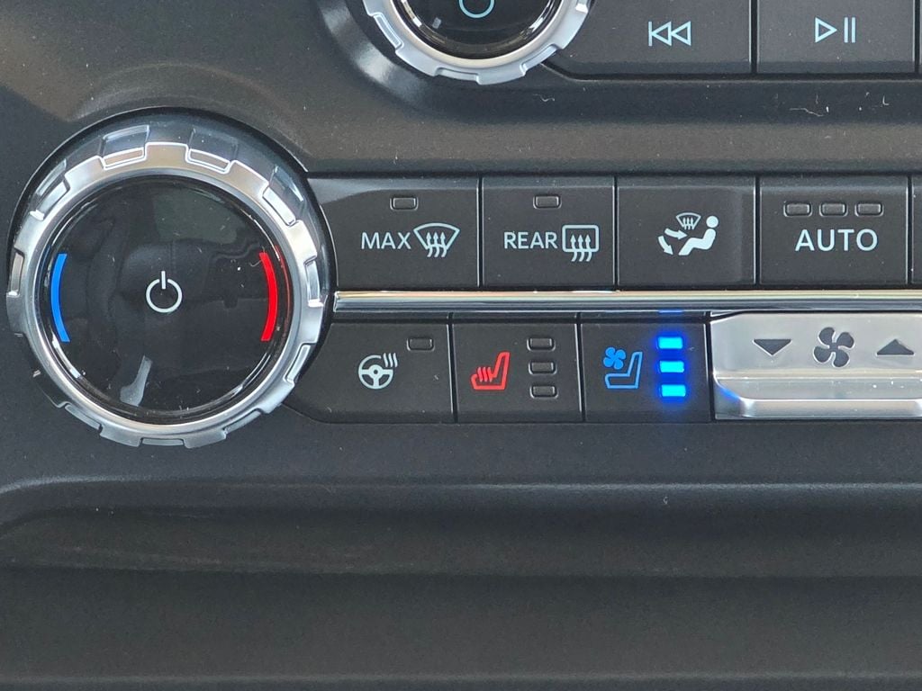 2025 Ford F-350 Super Duty Lariat - Photo 11