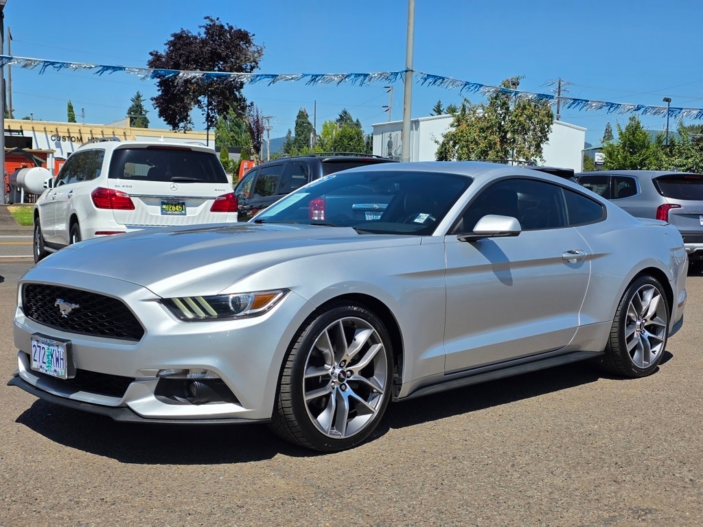 2017 Ford Mustang Coupe 