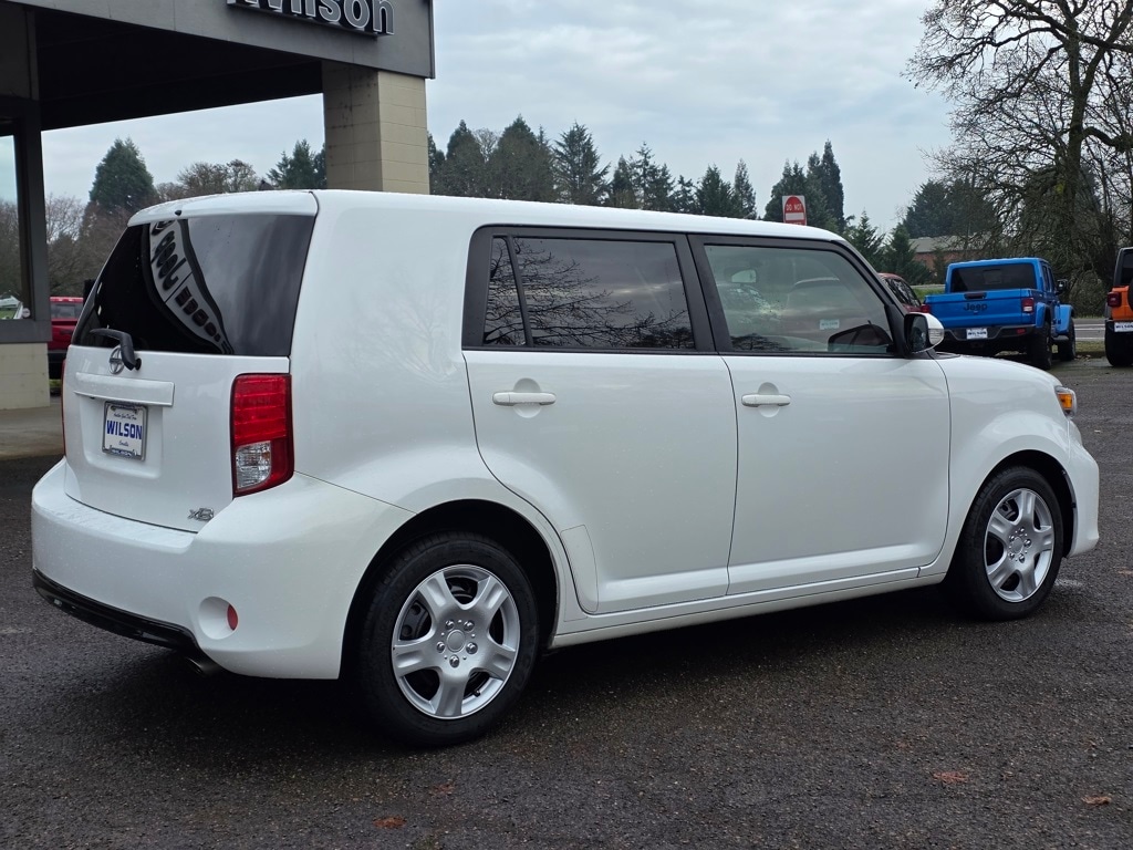 Used 2015 Scion xB Base with VIN JTLZE4FE1FJ067846 for sale in Corvallis, OR