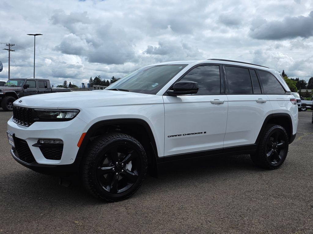 2023 Jeep Grand Cherokee Limited 4x4's photo