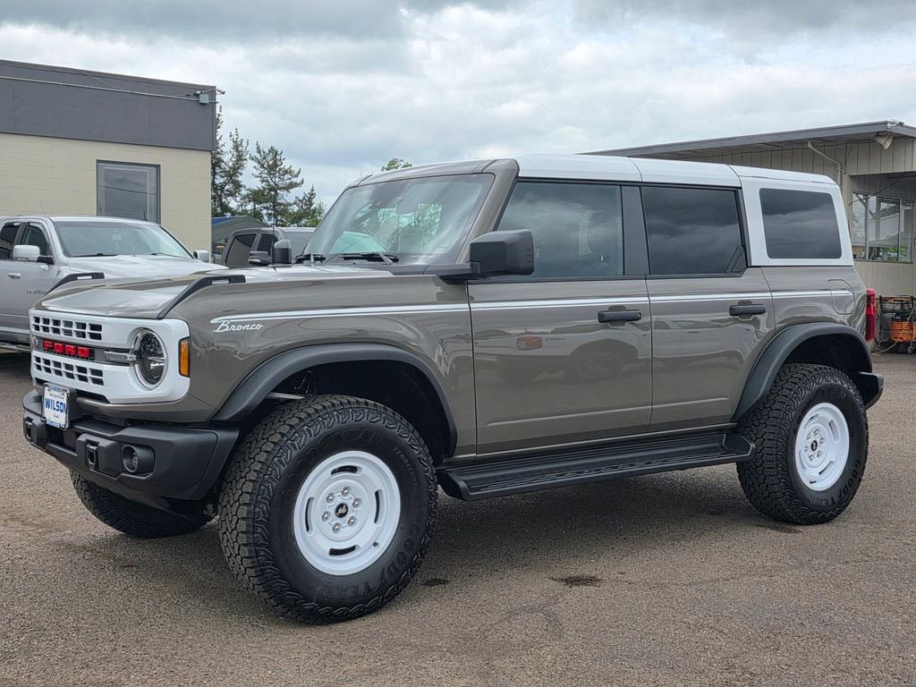 2026 Ford Bronco Heritage Edition 4x4's photo